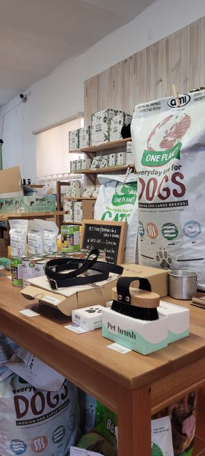 For your pets!
Food, snacks and accessories
#ami #benevo at Green Beans in Lisbon