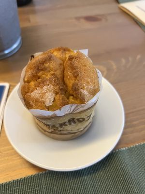 Bolo de Arroz  at Green Beans in Lisbon