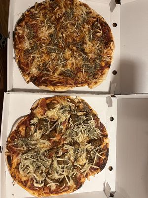 Alheira pizza  and margarita pizzaa  at Green Beans in Lisbon