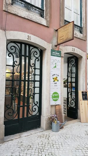 street enry at Green Beans in Lisbon