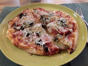 Pizza 😁 at Green Beans in Lisbon