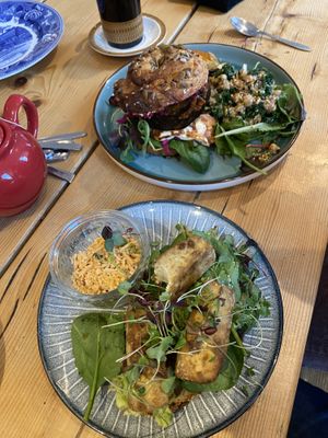 One burger had a fried egg but you can get scrambled tofu instead. The tofu was so good 😊   at Velocity Cafe in Inverness