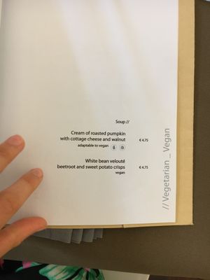 vegetarian and vegan menu: soup at Olives Restaurante in Funchal