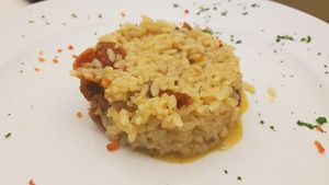 Risotto mit sonnengetrockneten Tomaten, lecker gewürzt (vegan). at Olives Restaurante in Funchal