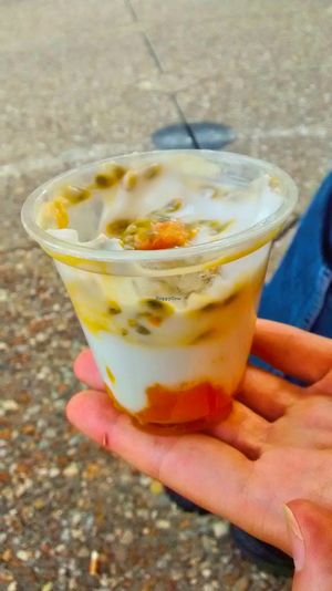 Mango and passion fruit yogurt with cocomilk at Cojean - CNIT in Puteaux