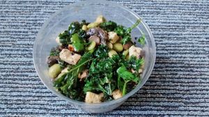 Asian vegan salad at Cojean - CNIT in Puteaux