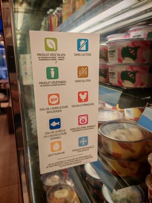 Clear sign to identify product at Cojean - Haussmann in Paris