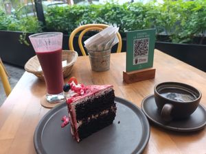  at Armonica Cafe in Lima