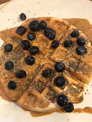 Waffles  at Armonica Cafe in Lima