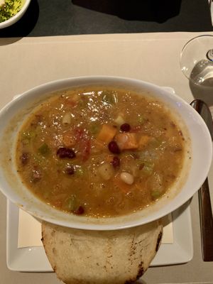 Vegetarian Minestrone that can be made vegan at Wynn Hotel - Allegro in Las Vegas