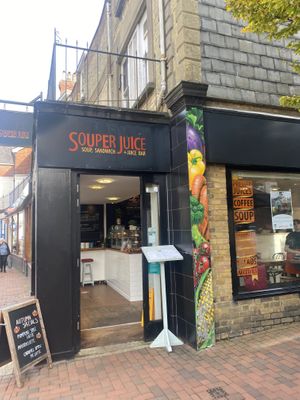 Outside of the shop at Souper Juice in Tunbridge Wells