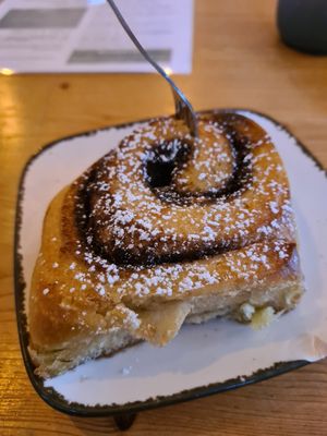 Zimtschnecke at Emmi's Kitchen - Glockenbach in Munich