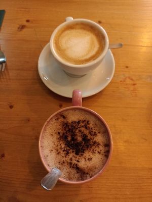 Hot Chocolate and Cappuccino at Emmi's Kitchen - Glockenbach in Munich