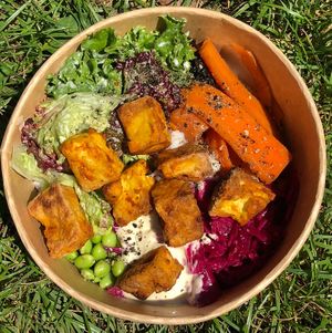 Poke Bowl   at Emmi's Kitchen - Glockenbach in Munich