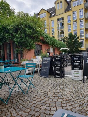 Outside at Emmi's Kitchen - Glockenbach in Munich
