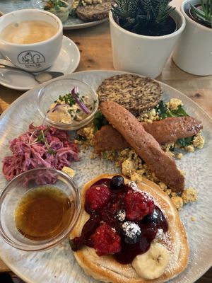 This ultimate breakfast was so delicious!   at Emmi's Kitchen - Glockenbach in Munich