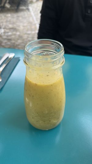 mango tango smoothei  at Emmi's Kitchen - Glockenbach in Munich