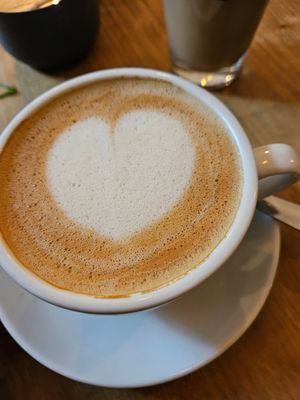 Cappuccino #Veganuary at Emmi's Kitchen - Glockenbach in Munich