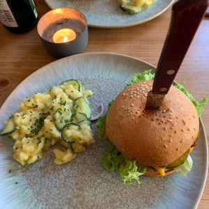 BBQ Burger (16,50€) at Emmi's Kitchen - Glockenbach in Munich