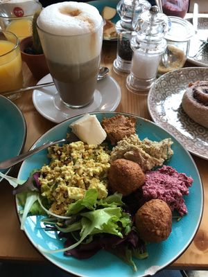 Sunday Brunch at Emmi's Kitchen - Glockenbach in Munich