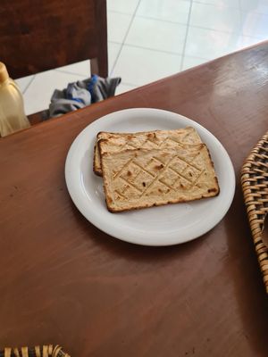 Crackers at Xela Green in Quetzaltenango
