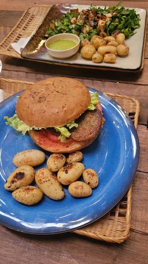 Burger with lentil patty at Xela Green in Quetzaltenango