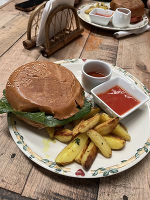 Burger   at Xela Green in Quetzaltenango