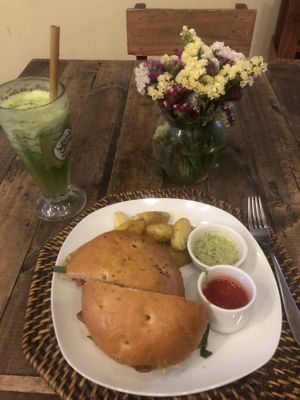 Chickpea burger and green smoothie  at Xela Green in Quetzaltenango