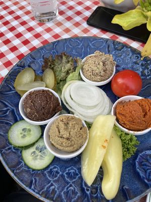 Veggie Aufstrichteller  at Buschenschank Bernhart in Riegersburg