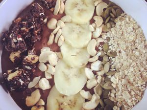 cacao treat smoothie bowl at Bali Maitreya Cafe in Lembongan