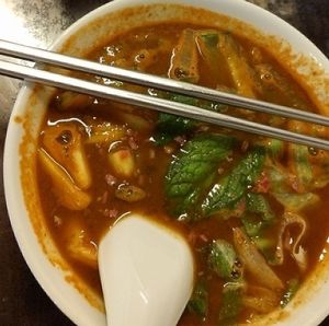 spicey curry and spring rolls at Yun Shui Ge Vegetarian House - Lebuh Armenian in Penang