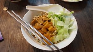 This wasn't good. at Yun Shui Ge Vegetarian House - Lebuh Armenian in Penang