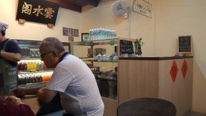 Interior at Yun Shui Ge Vegetarian House - Lebuh Armenian in Penang