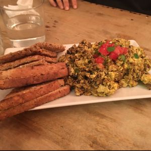 Revuelto de morcilla at Pura Vida Vegan Bar in Madrid