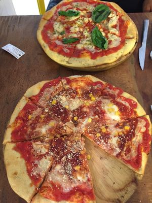 Margarita & Barbacoa at Pura Vida Vegan Bar in Madrid