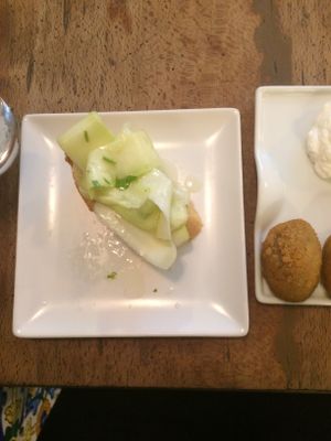 free starter at Pura Vida Vegan Bar in Madrid