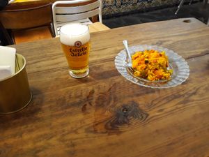 Vegan paella as free tapa. Wonderul sundays at Pura Vida Vegan Bar in Madrid
