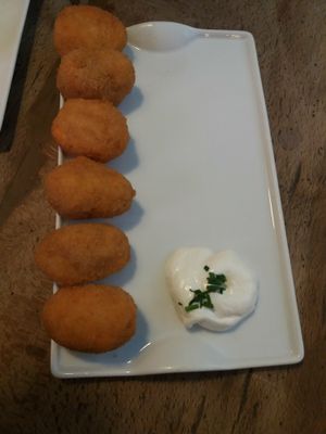 Croquettes at Pura Vida Vegan Bar in Madrid