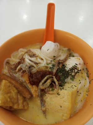 Laksa $2.80 at Ren Xiang Vegetarian Food 仁香素食 in East Singapore