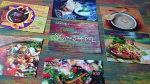The different menus on cards. These 6 menus are vegan, or can be made vegan. at Sunshine in Breda