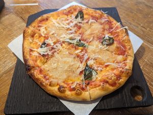 Margherita at Virtuous Pie  in Vancouver