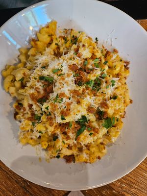 Mac and Cheeze at Virtuous Pie  in Vancouver