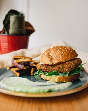 Selfish — Hambúrguer de Tofu. at 26 Vegan Food Project in Lisbon