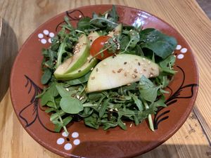 Salada  at 26 Vegan Food Project in Lisbon