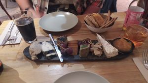 Tagliere di formaggi at 26 Vegan Food Project in Lisbon