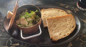 Salads de „polvo"  at 26 Vegan Food Project in Lisbon