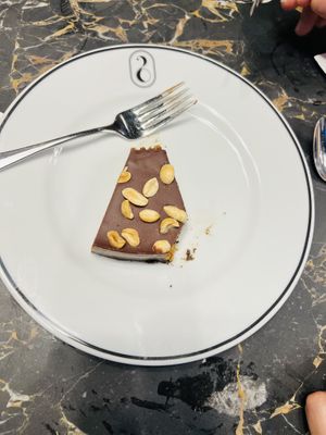 Chocolate peanut pie  at 26 Vegan Food Project in Lisbon