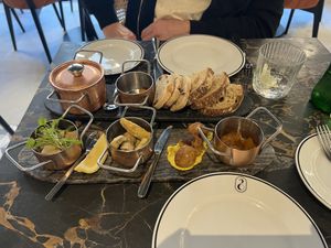 Sampler   at 26 Vegan Food Project in Lisbon