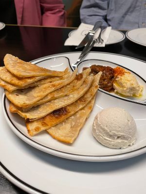 Appetizer - Chapata bread with a side with cheese, humus and spicy paste at 26 Vegan Food Project in Lisbon