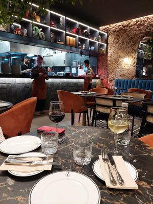 Great looking place and friendly staff at 26 Vegan Food Project in Lisbon